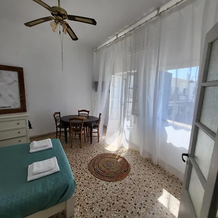 Manolia House * Parikia (Paros)