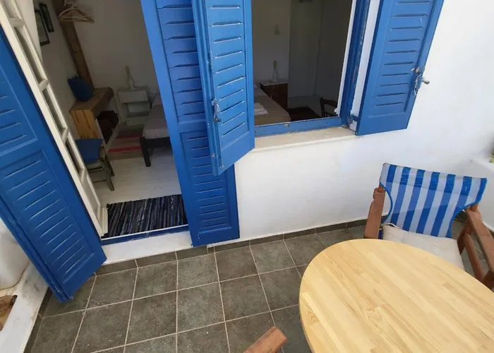 Manolia House Lägenhet Páros