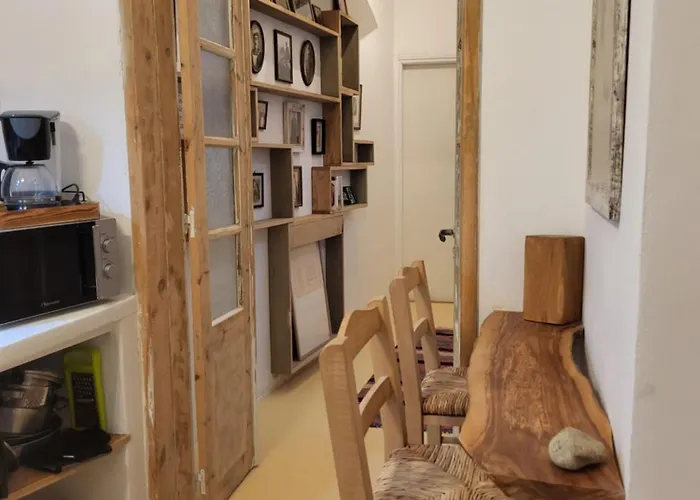 Manolia House Lägenhet Páros